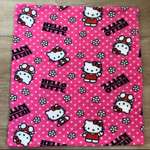 Hello Kitty Pink Baby Blanket - Picture 1 of 9